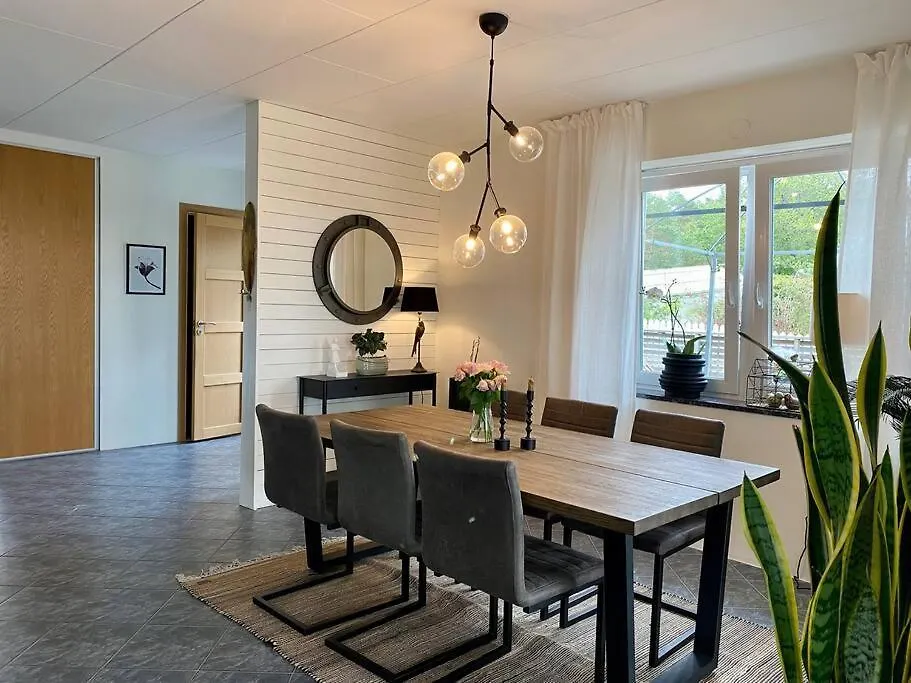 Villalaegenhet I Askim Med Havsutsikt Göteborg 0*,